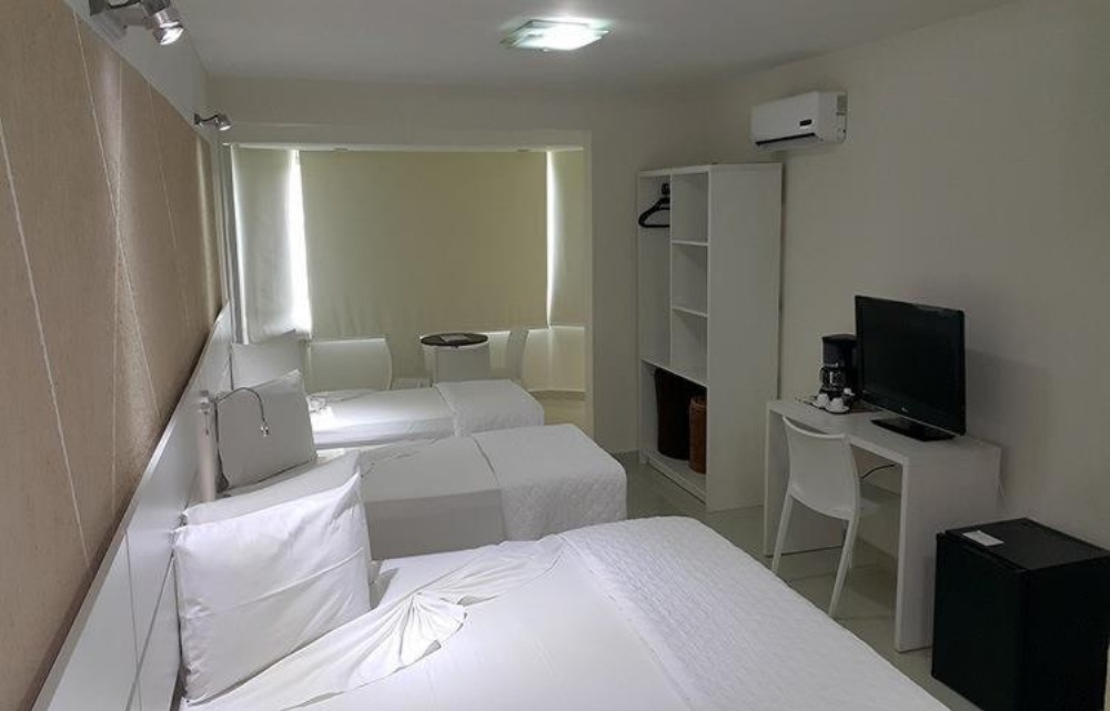 Room image 3