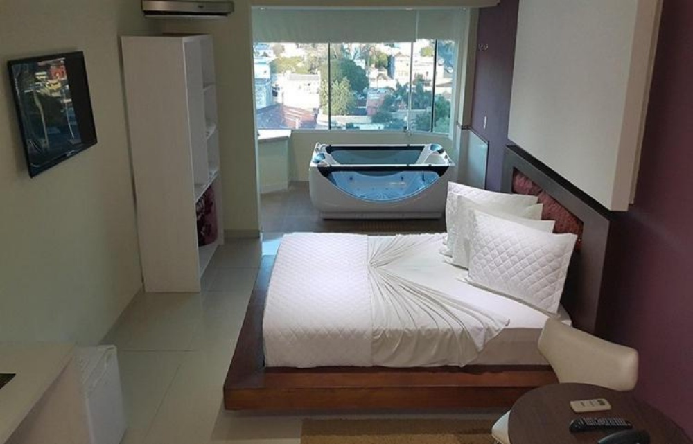 Room image 2